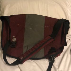 Timbuk2 large maroon/grey messenger bag